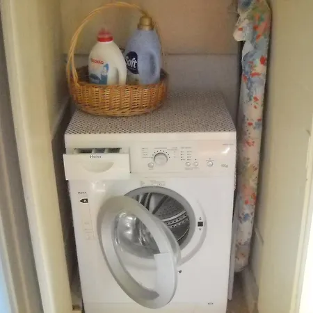 Charming Front Sea Apartman *
