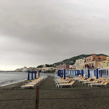 Apartmán Charming Front Sea