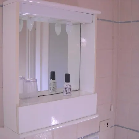 Charming Front Sea *