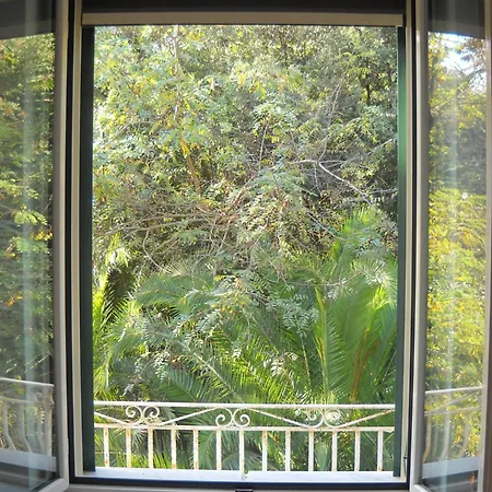 Apartmán Charming Front Sea