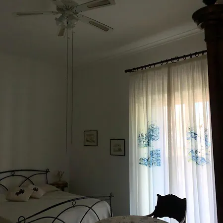 Charming Front Sea Apartmán Ischia